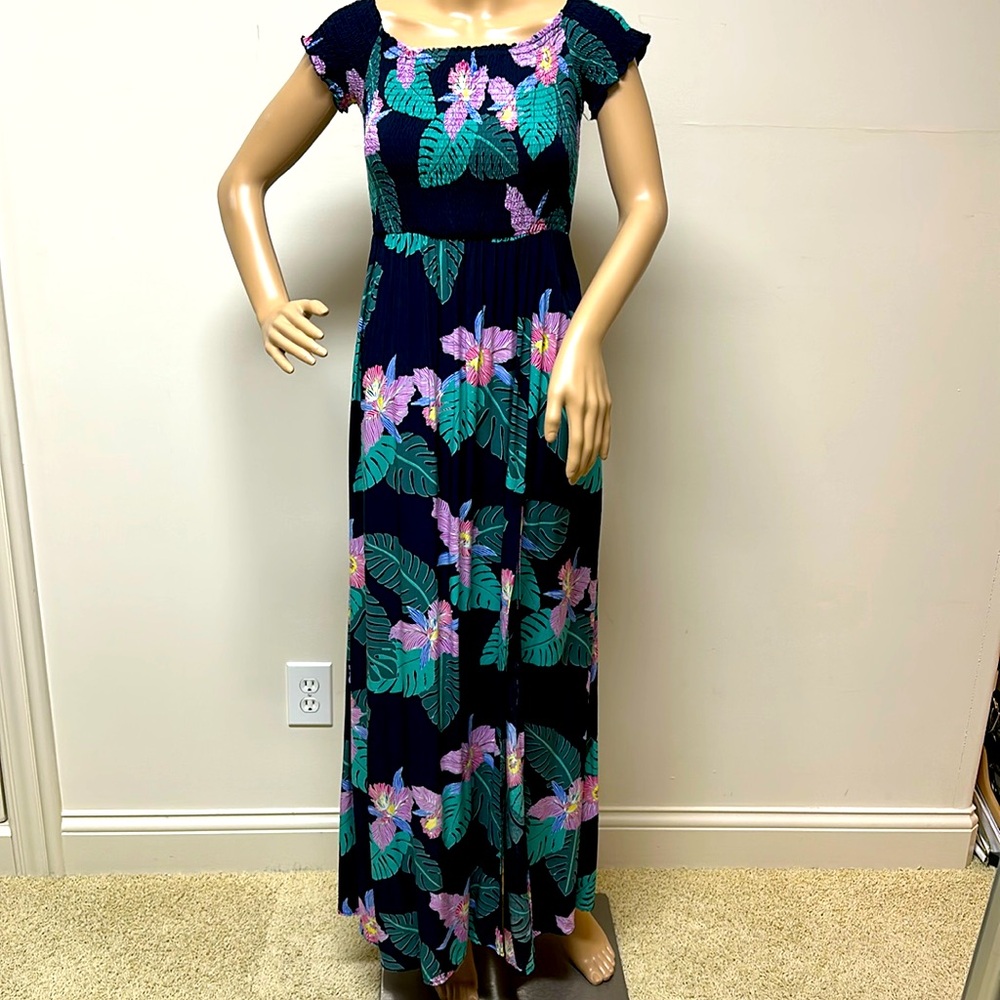 Lulus Smocked Navy Pink Green Floral Tropical Maxi Dress with Pockets size M